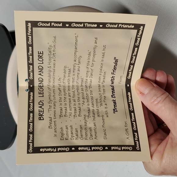 Bread & Bun Warmer 6½" Stoneware Friendship Knot Ceramics Porcelain Kitchen Bake - Picture 8 of 11